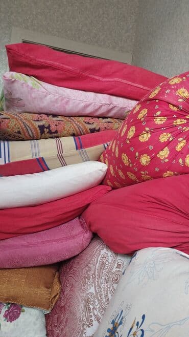 Yuxu üçün İşlənmiş Sadə Lələk, tük Yastıq, Ünvandan götürmə lalafo.az -da Yuxu üçün İşlənmiş Sadə Lələk, tük Yastıq, Ünvandan götürmə