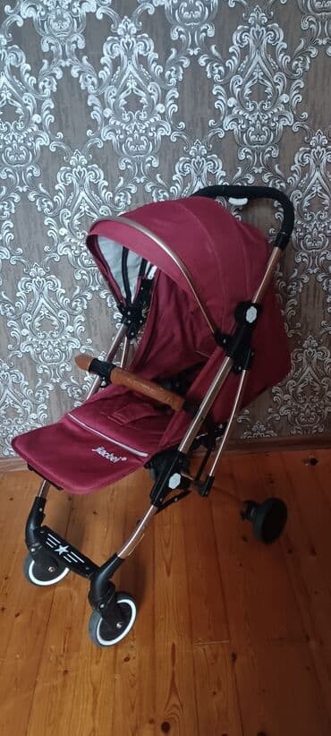 Klassik gəzinti arabası, İşlənmiş, Ünvandan götürmə lalafo.az -da Klassik gəzinti arabası, İşlənmiş, Ünvandan götürmə