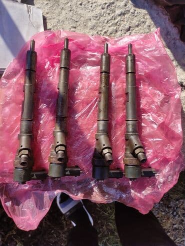 Карбюраторы: Məhsul: Dizel mühərrik üçün yanacaq enjektorları (4 ədəd komplekt) at lalafo.az — 2 Карбюраторы: Məhsul: Dizel mühərrik üçün yanacaq enjektorları (4 ədəd komplekt) — 2