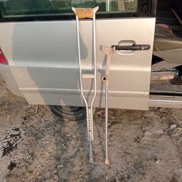 Костыли, 2 штуки в нормальном состоянии. 1 ri 15 manatdan lalafo.az -da Костыли, 2 штуки в нормальном состоянии. 1 ri 15 manatdan