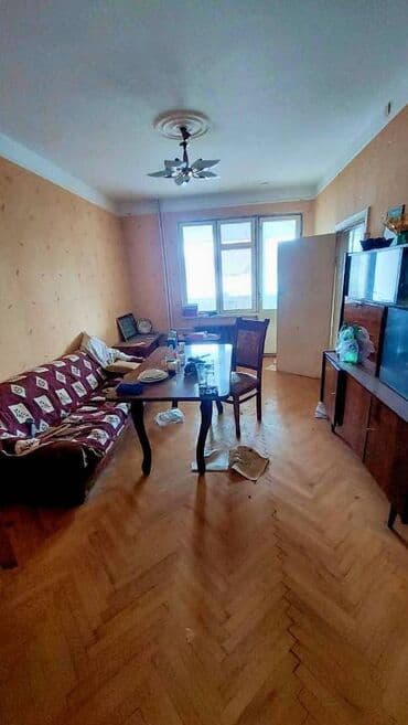 Bakı, 7-ci mikrorayon, 3 otaqlı, Köhnə tikili, m. Azadlıq Prospekti, 85 kv. m lalafo.az -da Bakı, 7-ci mikrorayon, 3 otaqlı, Köhnə tikili, m. Azadlıq Prospekti, 85 kv. m