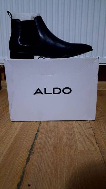 "Chelsy"botu 1 defe de olsun geyinilməyib.Hədiyyə olaraq verilib lalafo.az -da "Chelsy"botu 1 defe de olsun geyinilməyib.Hədiyyə olaraq verilib