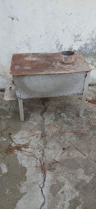 Metaldan hazırlanmış qaz sobası - Material: qalın metal korpus, üst lalafo.az -da Metaldan hazırlanmış qaz sobası - Material: qalın metal korpus, üst