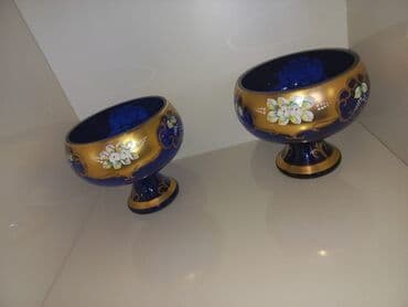 Köhnənin bagema vazları. birinin qiyməti 55 manatadı. cütünü alana 100 lalafo.az -da Köhnənin bagema vazları. birinin qiyməti 55 manatadı. cütünü alana 100