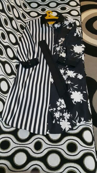 Don.200 manata alınıb.İpli astarı və kəməri də var.Az işlənmiş.Təzədən lalafo.az -da Don.200 manata alınıb.İpli astarı və kəməri də var.Az işlənmiş.Təzədən