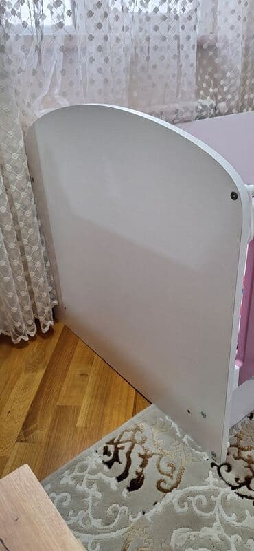 Qız üçün, Dördbucaq, Beşik, Yellənmə mexanizmsiz lalafo.az -da Qız üçün, Dördbucaq, Beşik, Yellənmə mexanizmsiz