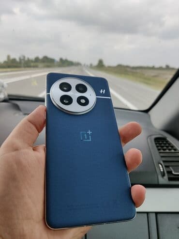 OnePlus 13", 512 GB, rəng - Göy, Barmaq izi lalafo.az -da OnePlus 13", 512 GB, rəng - Göy, Barmaq izi
