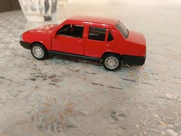 Qırmızı rəngli metal oyuncaq maşın modeli - Korpus: metal gövdə lalafo.az -da Qırmızı rəngli metal oyuncaq maşın modeli - Korpus: metal gövdə