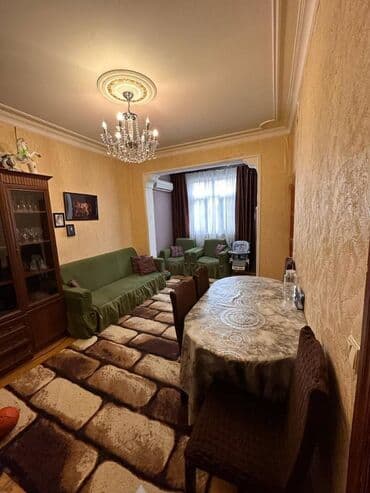 Əcəmi metrosuna yaxın,5 mərtəbənin,3-cü mərtəbəsində,2 lalafo.az -da Əcəmi metrosuna yaxın,5 mərtəbənin,3-cü mərtəbəsində,2