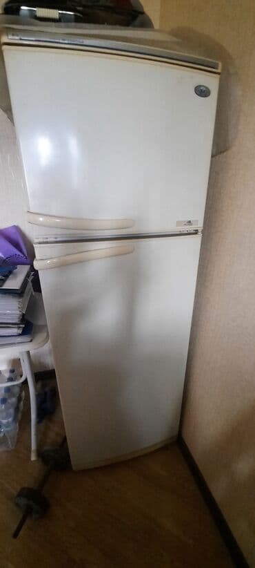 İşlənmiş 2 qapılı Atlant Soyuducu Satılır, rəng - Ağ lalafo.az -da İşlənmiş 2 qapılı Atlant Soyuducu Satılır, rəng - Ağ