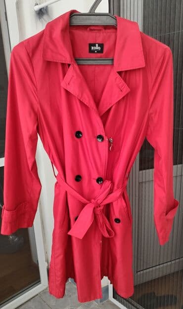 Плащ Zolla, один раз надевали, как новый. Размер М, цвет ярко-красный lalafo.az -da Плащ Zolla, один раз надевали, как новый. Размер М, цвет ярко-красный
