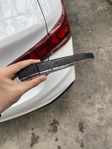 Məhsul: Avtomobilin arxa baqaj qapağı üçün xarici tutacaq/triminq lalafo.az -da Məhsul: Avtomobilin arxa baqaj qapağı üçün xarici tutacaq/triminq