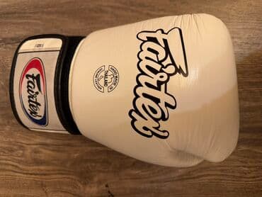 Fairtex boks əlcəkləri – 12 oz - Brend: Fairtex - Rəng: Ağ, qara lalafo.az -da Fairtex boks əlcəkləri – 12 oz - Brend: Fairtex - Rəng: Ağ, qara