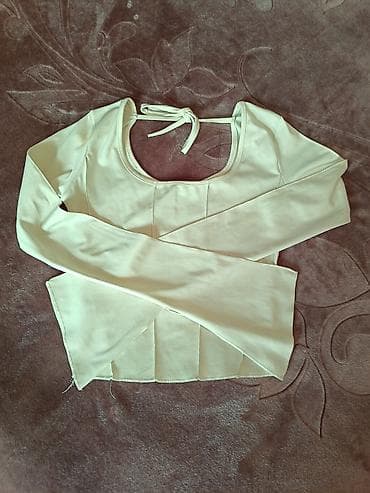 Ikisi birlikde 13 azn ikinci köynək cropdur geyinilmeyibdir yenidir lalafo.az -da Ikisi birlikde 13 azn ikinci köynək cropdur geyinilmeyibdir yenidir