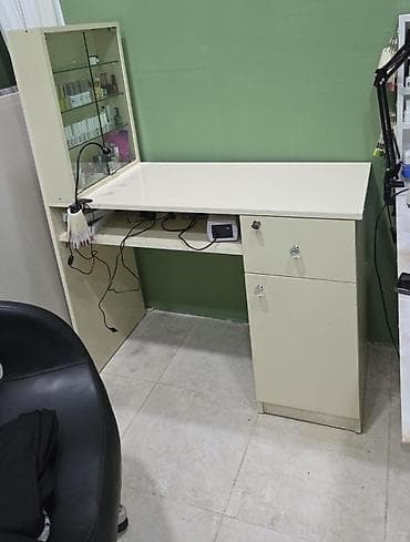 Manikür üçün masa lalafo.az -da Manikür üçün masa