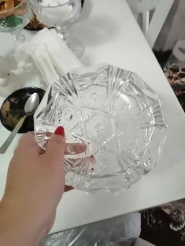 1eded teze xrustal kulqabi 10manat lalafo.az -da 1eded teze xrustal kulqabi 10manat