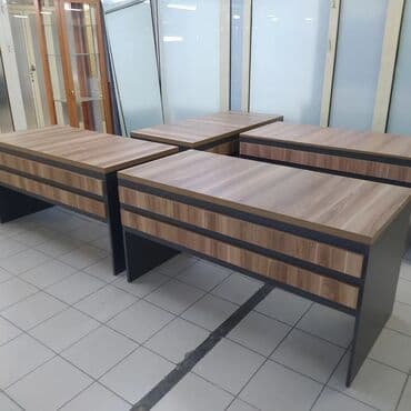 Yeni, İşçi üçün, Künc masa lalafo.az -da Yeni, İşçi üçün, Künc masa