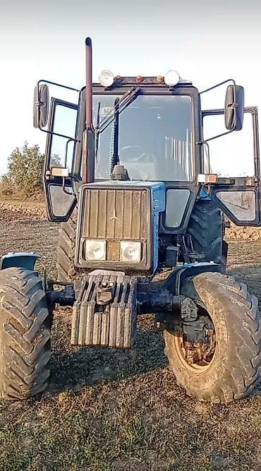 Kənd təsərrüfatı üçün universal təkərli traktor Ünvan:İmişli Traktor lalafo.az -da — 2 Kənd təsərrüfatı üçün universal təkərli traktor Ünvan:İmişli Traktor — 2