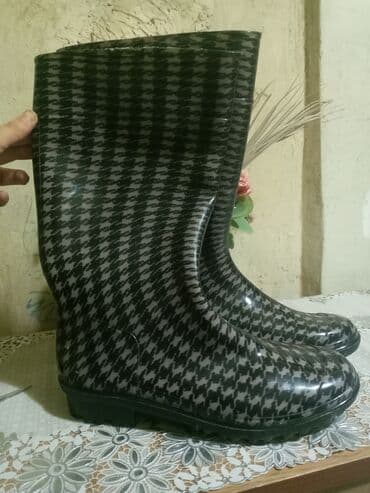 Çəkmə, Ölçü: 40, rəng - Qara, Yeni lalafo.az -da Çəkmə, Ölçü: 40, rəng - Qara, Yeni