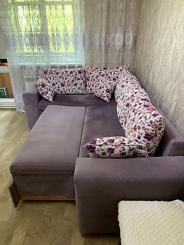 Bənövşəyi rəngdə L formalı yumşaq künc divan. - Material: məxmər tipli lalafo.az -da Bənövşəyi rəngdə L formalı yumşaq künc divan. - Material: məxmər tipli
