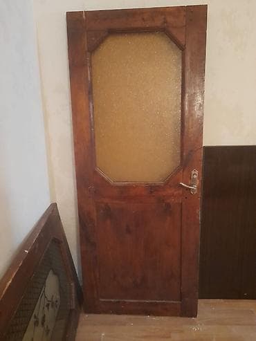 Taxta otaq qapısı - Material: möhkəm ağac karkas - Üst hissə lalafo.az -da Taxta otaq qapısı - Material: möhkəm ağac karkas - Üst hissə
