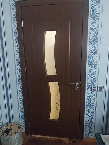 8 ədəd qapı satılır. - Material: taxta əsaslı, tünd qəhvəyi rəngli lalafo.az -da 8 ədəd qapı satılır. - Material: taxta əsaslı, tünd qəhvəyi rəngli