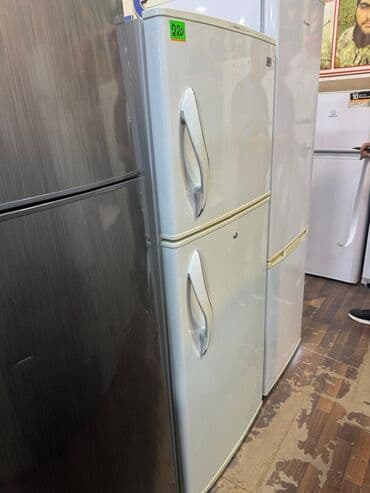 İki qapılı soyuducu - Rəng: Ağ - Üst qapı – soyuducu bölmə, alt qapı lalafo.az -da İki qapılı soyuducu - Rəng: Ağ - Üst qapı – soyuducu bölmə, alt qapı