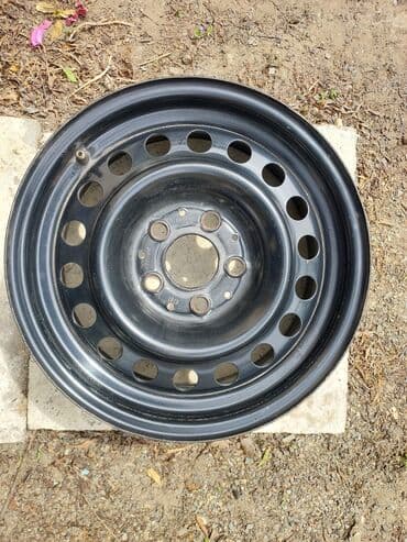 Əla vəziyyətdə 4 ədəd 5 bolt 15lik diski lalafo.az -da Əla vəziyyətdə 4 ədəd 5 bolt 15lik diski