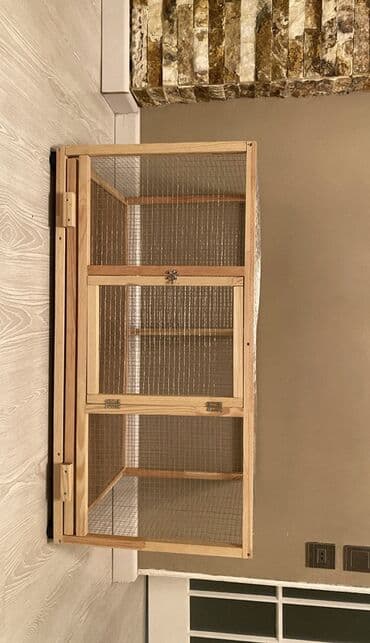 Heyvanlar üçün taxtadan hazırlanmış qəfəs satılır.Təmiz və möhkəmdir lalafo.az -da Heyvanlar üçün taxtadan hazırlanmış qəfəs satılır.Təmiz və möhkəmdir