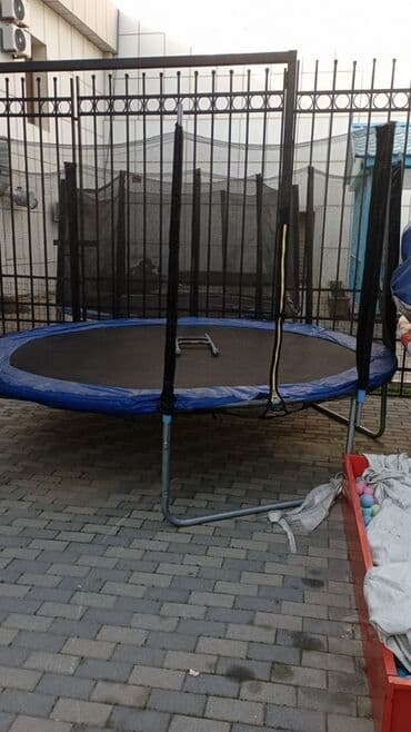 Bağ üçün dairəvi trambolin - Təxmini ölçü: böyük diametrli dairəvi lalafo.az -da Bağ üçün dairəvi trambolin - Təxmini ölçü: böyük diametrli dairəvi