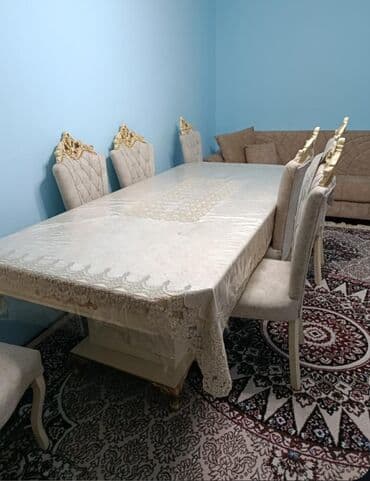 Qonaq otağı üçün, İşlənmiş, Kvadrat masa, 8 stul lalafo.az -da Qonaq otağı üçün, İşlənmiş, Kvadrat masa, 8 stul