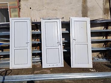 Ağ rəngli PVC qapılar - Material: PVC/profil karkaslı, panel tipli - lalafo.az -da Ağ rəngli PVC qapılar - Material: PVC/profil karkaslı, panel tipli -