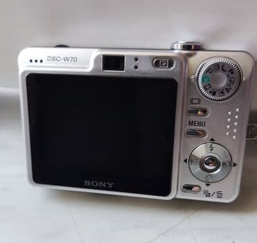 Rəqəmsal fotoaparat,tam işləkdir lalafo.az -da Rəqəmsal fotoaparat,tam işləkdir