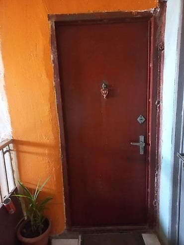 Mənzil üçün İşlənmiş Giriş qapısı Zamok ilə, Zəmanətli, Ünvandan götürmə lalafo.az -da Mənzil üçün İşlənmiş Giriş qapısı Zamok ilə, Zəmanətli, Ünvandan götürmə