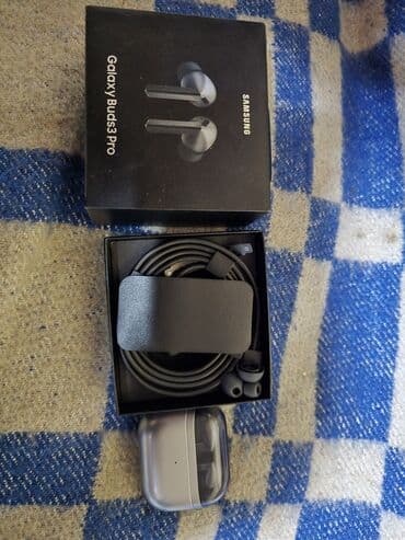 Orqinal qulaqcıqdı,umicodan almışam,hec bir problemi yoxdu,yenidən lalafo.az -da Orqinal qulaqcıqdı,umicodan almışam,hec bir problemi yoxdu,yenidən