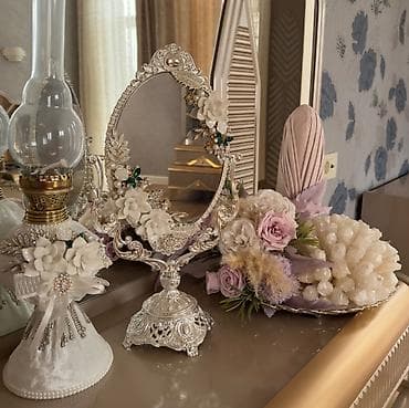 Zərif bəzəkli gəlin dəsti – klassik üslubda dekorativ aksesuarlar lalafo.az -da Zərif bəzəkli gəlin dəsti – klassik üslubda dekorativ aksesuarlar