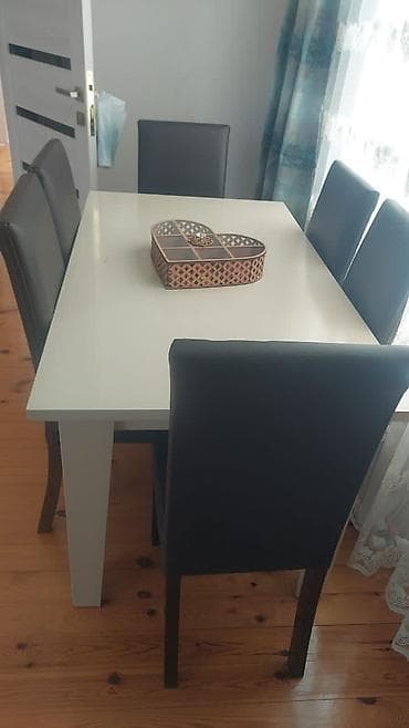 Stol açılır, 6 stul 150 azn satılır.stulda laxlama sökük Heç bir lalafo.az -da Stol açılır, 6 stul 150 azn satılır.stulda laxlama sökük Heç bir