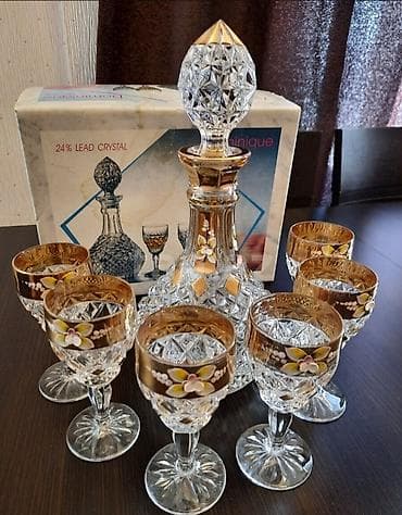 Çexiya istehsalı, xrustal-bogema dəst. Yeni, qutuda lalafo.az -da Çexiya istehsalı, xrustal-bogema dəst. Yeni, qutuda