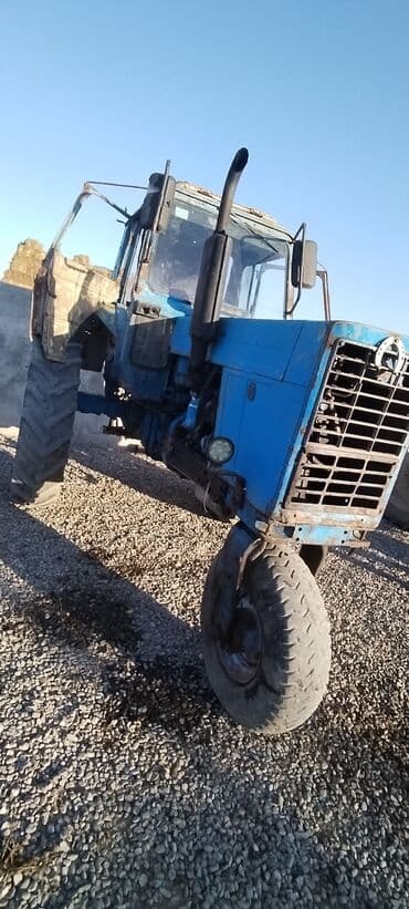 MTZ Belarus tipli təkərli traktor Xüsusiyyətlər: - Ön ötürücülü lalafo.az -da — 7 MTZ Belarus tipli təkərli traktor Xüsusiyyətlər: - Ön ötürücülü — 7