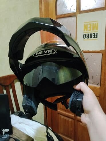 NEVA motosiklet dəbilqəsi - Tip: Flip-up (yuxarı qalxan çənə hissəsi) lalafo.az -da NEVA motosiklet dəbilqəsi - Tip: Flip-up (yuxarı qalxan çənə hissəsi)