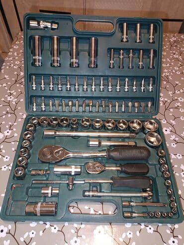 Yeni Açar dəsti ədəd: 92, Ünvandan götürmə lalafo.az -da Yeni Açar dəsti ədəd: 92, Ünvandan götürmə