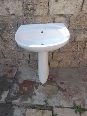 Seramik ayaqlı əl-üz yuma lavabosu - Tip: Ayaqlı (pedestal) model – lalafo.az -da Seramik ayaqlı əl-üz yuma lavabosu - Tip: Ayaqlı (pedestal) model –