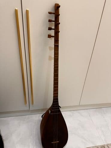 Tar – Azərbaycan milli simli musiqi aləti Xüsusiyyətlər: - Korpus lalafo.az -da Tar – Azərbaycan milli simli musiqi aləti Xüsusiyyətlər: - Korpus