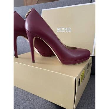 Original Michael Kors Kabluk
1 dəfə Geyinilib
Razmer: 42 lalafo.az -da Original Michael Kors Kabluk
1 dəfə Geyinilib
Razmer: 42