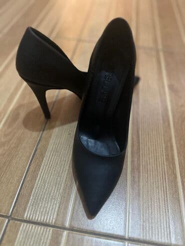 Tuflilər, Ölçü: 37, rəng - Qara, Yeni lalafo.az -da Tuflilər, Ölçü: 37, rəng - Qara, Yeni