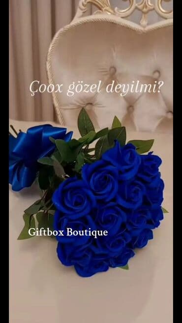 Məhsul: Giftbox Boutique – Kral mavisi güllər buketi - Dərin lalafo.az -da Məhsul: Giftbox Boutique – Kral mavisi güllər buketi - Dərin