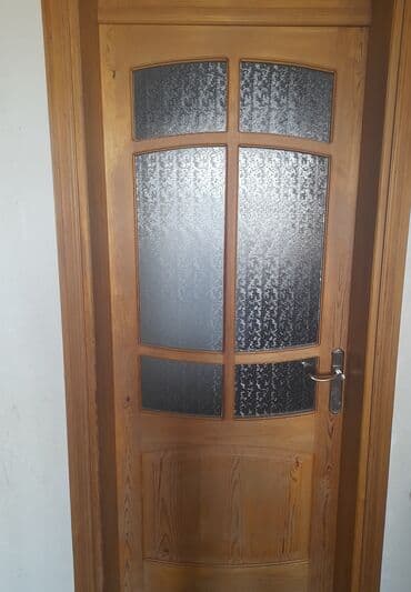 Qonaq otağı üçün İşlənmiş Otaq qapısı Şəbəkə ilə, Ünvandan götürmə lalafo.az -da Qonaq otağı üçün İşlənmiş Otaq qapısı Şəbəkə ilə, Ünvandan götürmə