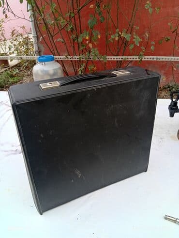 UNIS “tbm de Luxe” mexaniki yazı makinası - Rəng: qırmızı/krem korpus lalafo.az -da — 1 UNIS “tbm de Luxe” mexaniki yazı makinası - Rəng: qırmızı/krem korpus — 1