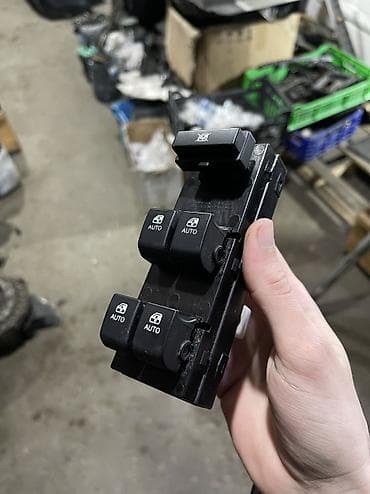 Кнопки, переключатели: Kia Ceed, 2009 г., Оригинал, Б/у at lalafo.az — 3 Кнопки, переключатели: Kia Ceed, 2009 г., Оригинал, Б/у — 3