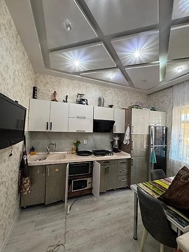 Mətbəx mebeli satılır 330₼. Ölçüsü 3.75. Üzərində heçnə at lalafo.az Mətbəx mebeli satılır 330₼. Ölçüsü 3.75. Üzərində heçnə